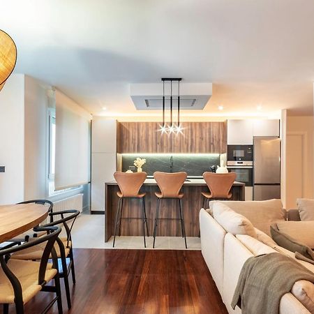 New! Lovely 4-Bedroom Loft In Bilbao Bagian luar foto