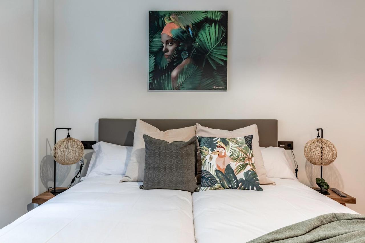 New! Lovely 4-Bedroom Loft In Bilbao Bagian luar foto