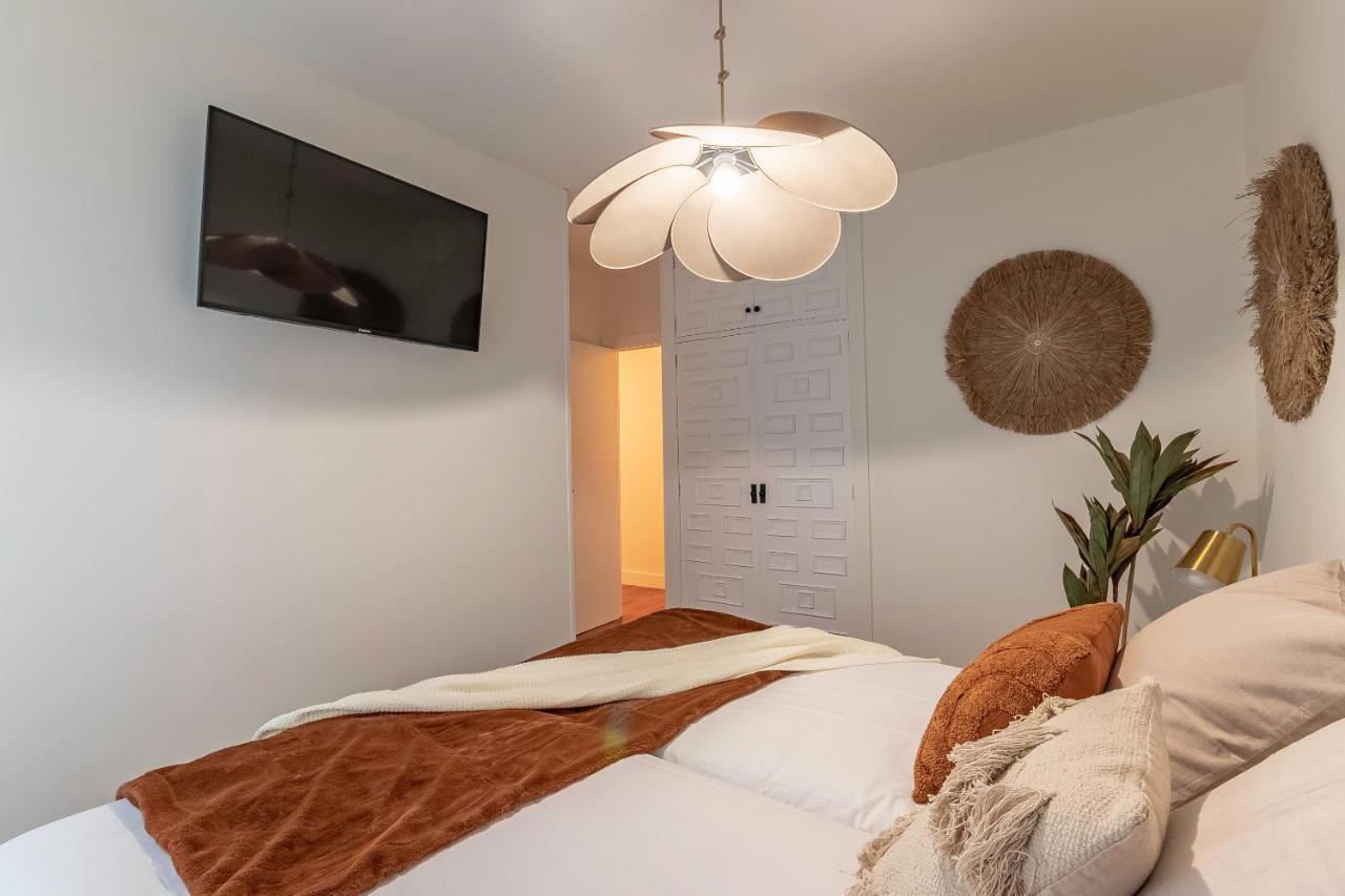 New! Lovely 4-Bedroom Loft In Bilbao Bagian luar foto