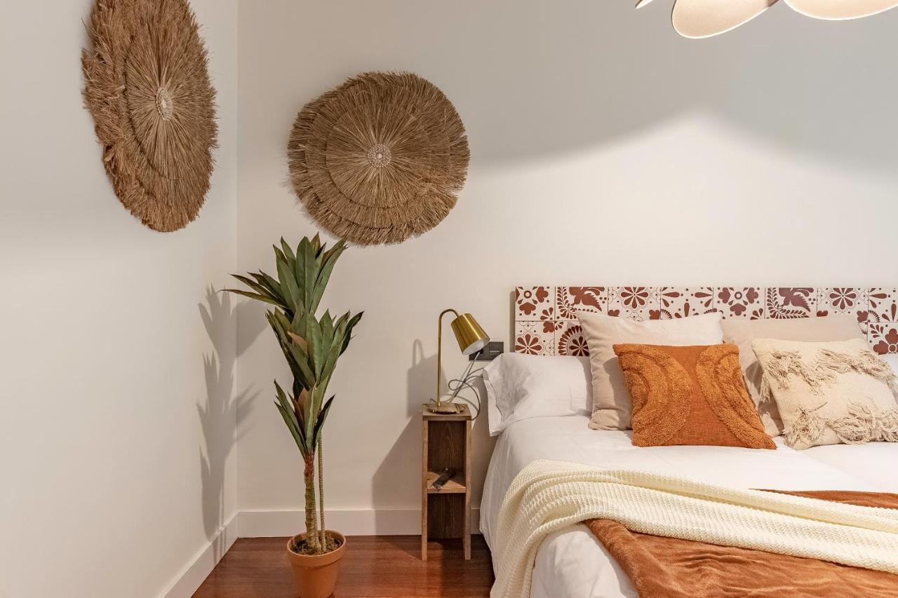 New! Lovely 4-Bedroom Loft In Bilbao Bagian luar foto